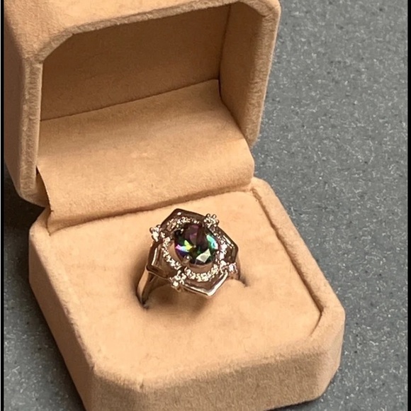 New 18K White Gold Natural Mystic Rainbow Topaz Halo Diamond Color Changing Ring - Picture 9 of 11